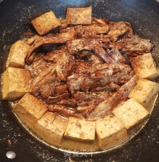 杂鱼熬豆腐的做法步骤：8
