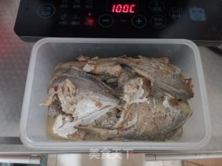 杂鱼熬豆腐的做法步骤：5