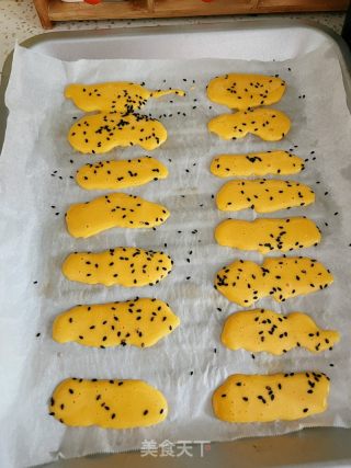 鸡蛋薄饼的做法步骤：4