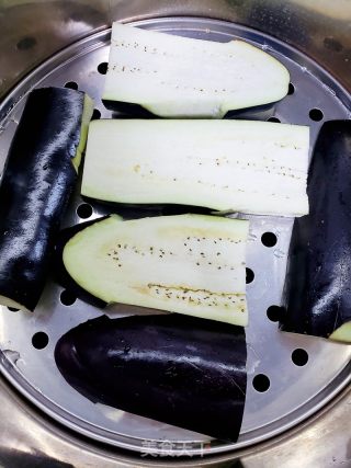 酱拌茄子的做法步骤：2