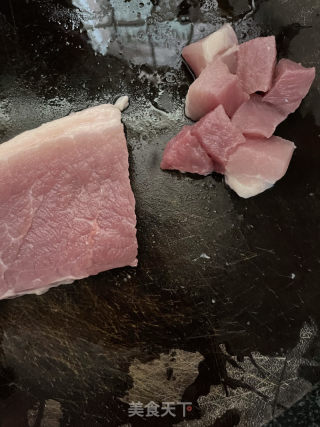 独脚金炖瘦肉汤的做法步骤：1