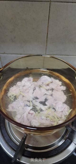 姬松茸肉片汤的做法步骤：8