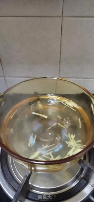 姬松茸肉片汤的做法步骤：7