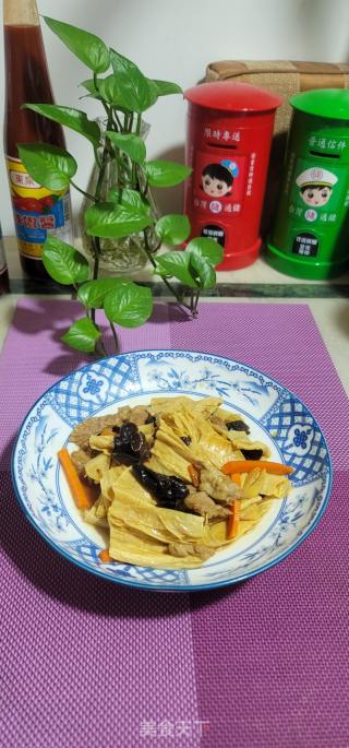 瘦肉烧腐竹木耳的做法步骤：10
