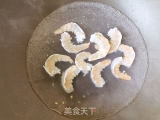 豇豆角木耳炒虾仁的做法步骤：5