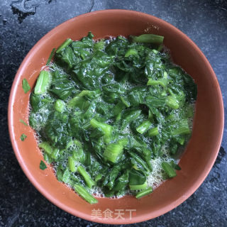 菠菜鸡蛋饼的做法步骤：5