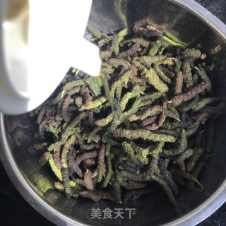 粉蒸苟桃絮的做法步骤：3
