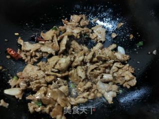 肉片炒菜花的做法步骤：7