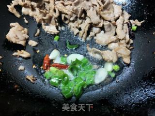 肉片炒菜花的做法步骤：6