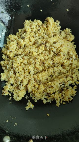 香菇蛋炒饭的做法步骤：8