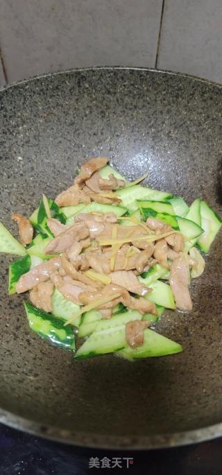 驴肉炒青瓜的做法步骤：10