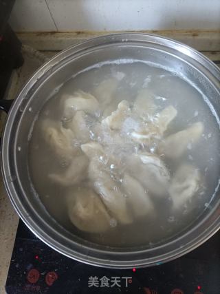 青笋猪肉馅水饺的做法步骤：9