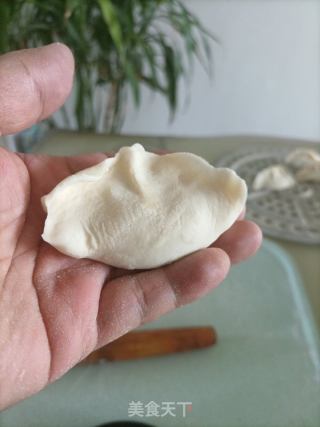 青笋猪肉馅水饺的做法步骤：8