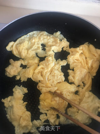 韭菜盒子的做法步骤：4