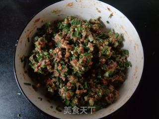 香菇野葱饼的做法步骤：6