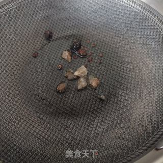 花生炖猪脚的做法步骤：5