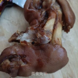 花生炖猪脚的做法步骤：3