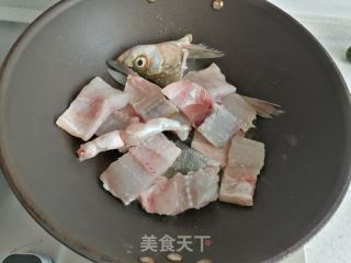 红烧翘嘴白的做法步骤：4