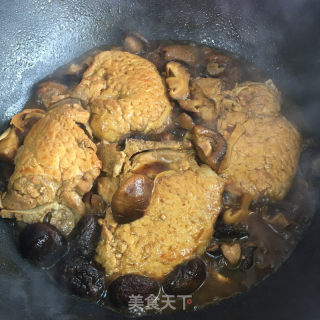 香菇烧大排的做法步骤：7