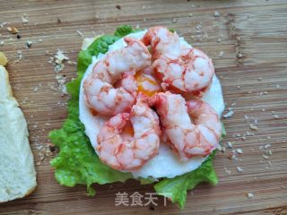 红虾煎蛋三明治的做法步骤：8