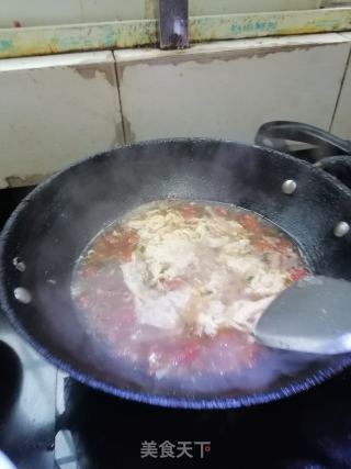 西红柿酸辣汤的做法步骤：4