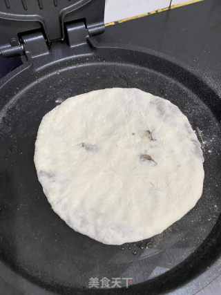 猪肉韭菜馅饼的做法步骤：10