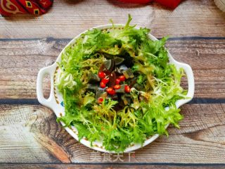苦菊拌松花蛋的做法步骤：7
