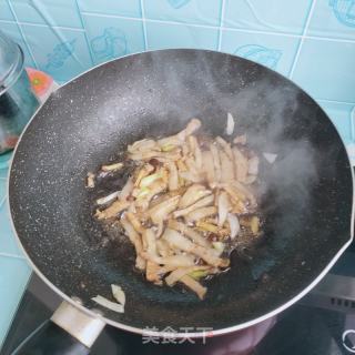 五花肉炒白菜帮的做法步骤：9