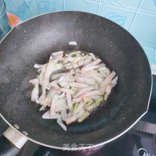 五花肉炒白菜帮的做法步骤：7