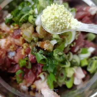 车前草肉丁南瓜包的做法步骤：10