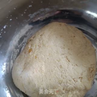 车前草肉丁南瓜包的做法步骤：4