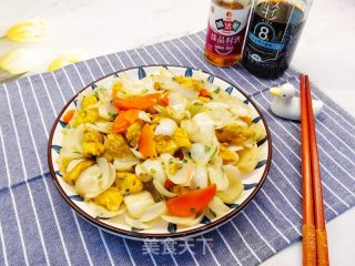 春天清肺润燥美食～百合炒鸡蛋的做法步骤：9