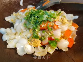 春天清肺润燥美食～百合炒鸡蛋的做法步骤：8