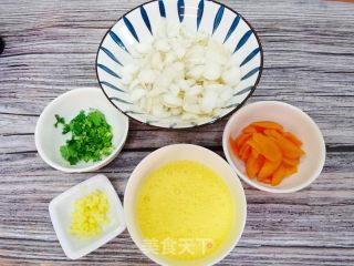 春天清肺润燥美食～百合炒鸡蛋的做法步骤：2