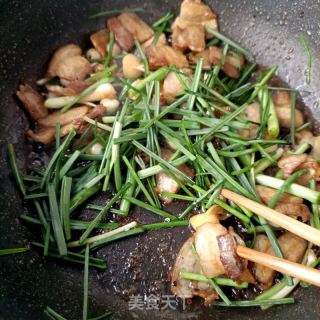 豉香薤白回锅肉的做法步骤：13