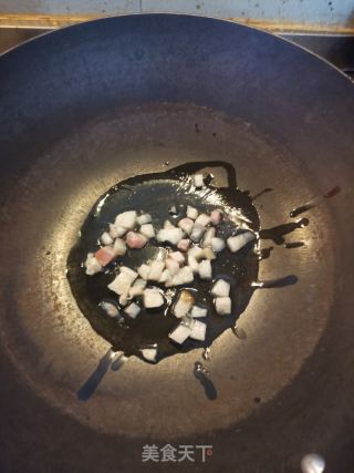 菜花炒腊肉的做法步骤：3