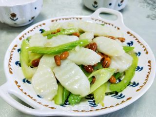 西芹炒山药的做法步骤：12