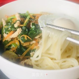 菠菜肉丝汤面的做法步骤：20