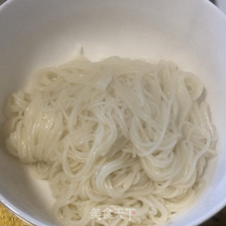 菠菜肉丝汤面的做法步骤：18