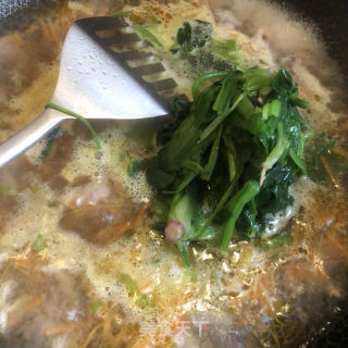 菠菜肉丝汤面的做法步骤：14