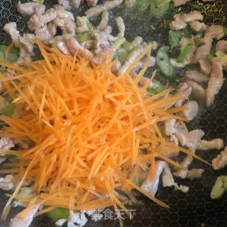 菠菜肉丝汤面的做法步骤：9