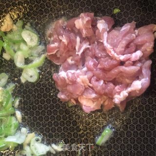 菠菜肉丝汤面的做法步骤：8