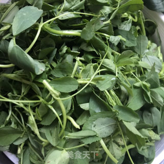 苜蓿菜馍馍的做法步骤：2
