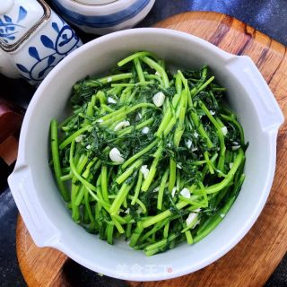 茶油炒茼蒿的做法步骤：9