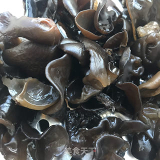 韭菜鸡蛋蒸饺的做法步骤：3