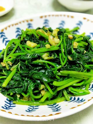 豆豉蒜蓉番薯叶的做法步骤：9