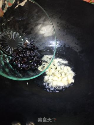 豆豉蒜蓉番薯叶的做法步骤：4