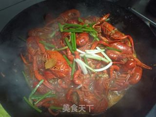 红烧小龙虾的做法步骤：7