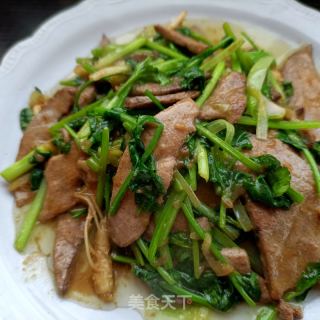 香菜炒猪肝的做法步骤：17
