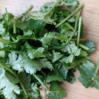香菜炒猪肝的做法步骤：9